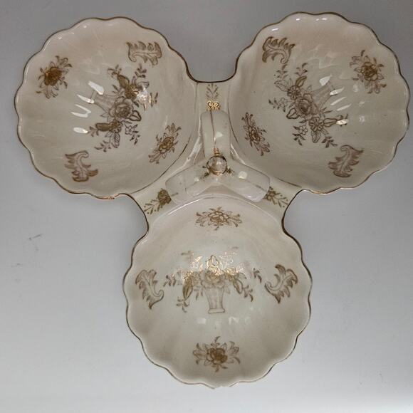 Vintage Japan Porcelain 3 Section Serving Dish Gold Floral Trim Handle - Picture 4 of 5